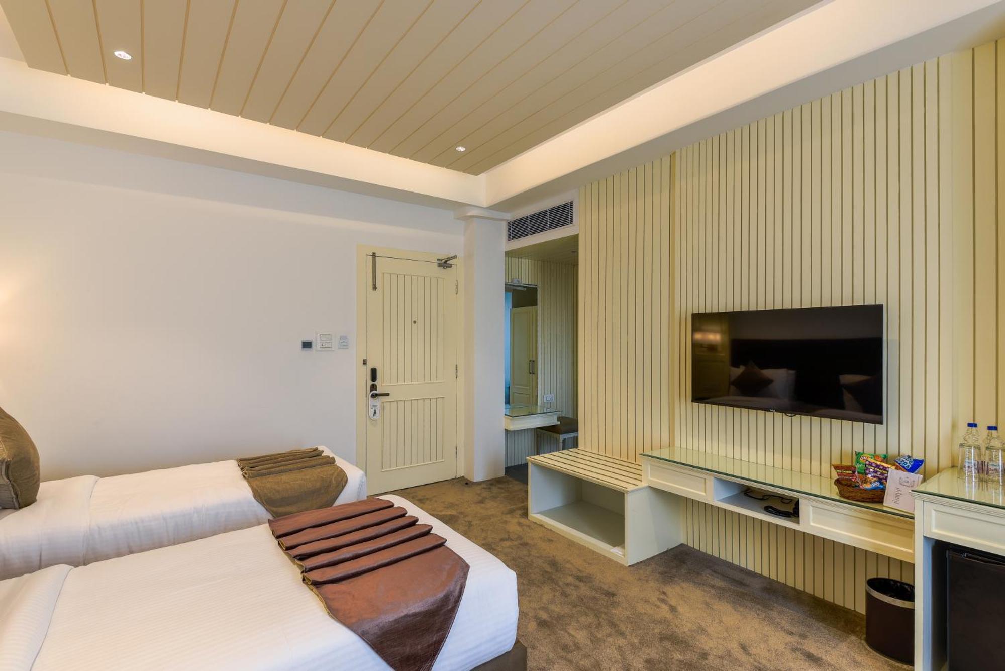 Hotel Grand Boulevard Durgjan Quarto foto